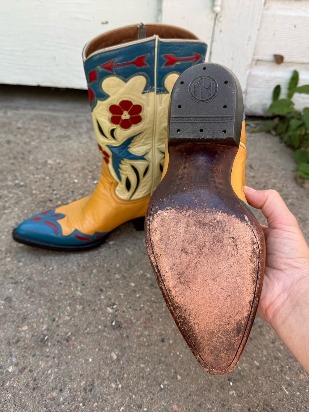 RARE Montana Boot Co. Bluebird & Roses Western Cowboy Boots Size 7 - Picture 4 of 9